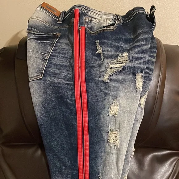 NWT Mens Preme jeans from “The Buckle” - Picture 3 of 4